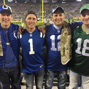 Meet your Posher, Tom